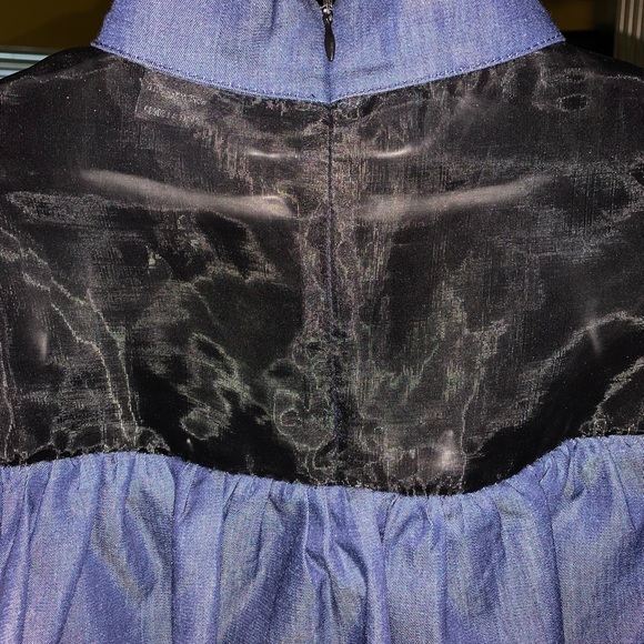 Denim ruffle top size M - Picture 3 of 5